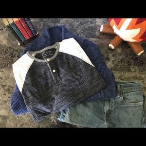 Men’s Small American Eagle Bi-colored T-shirt